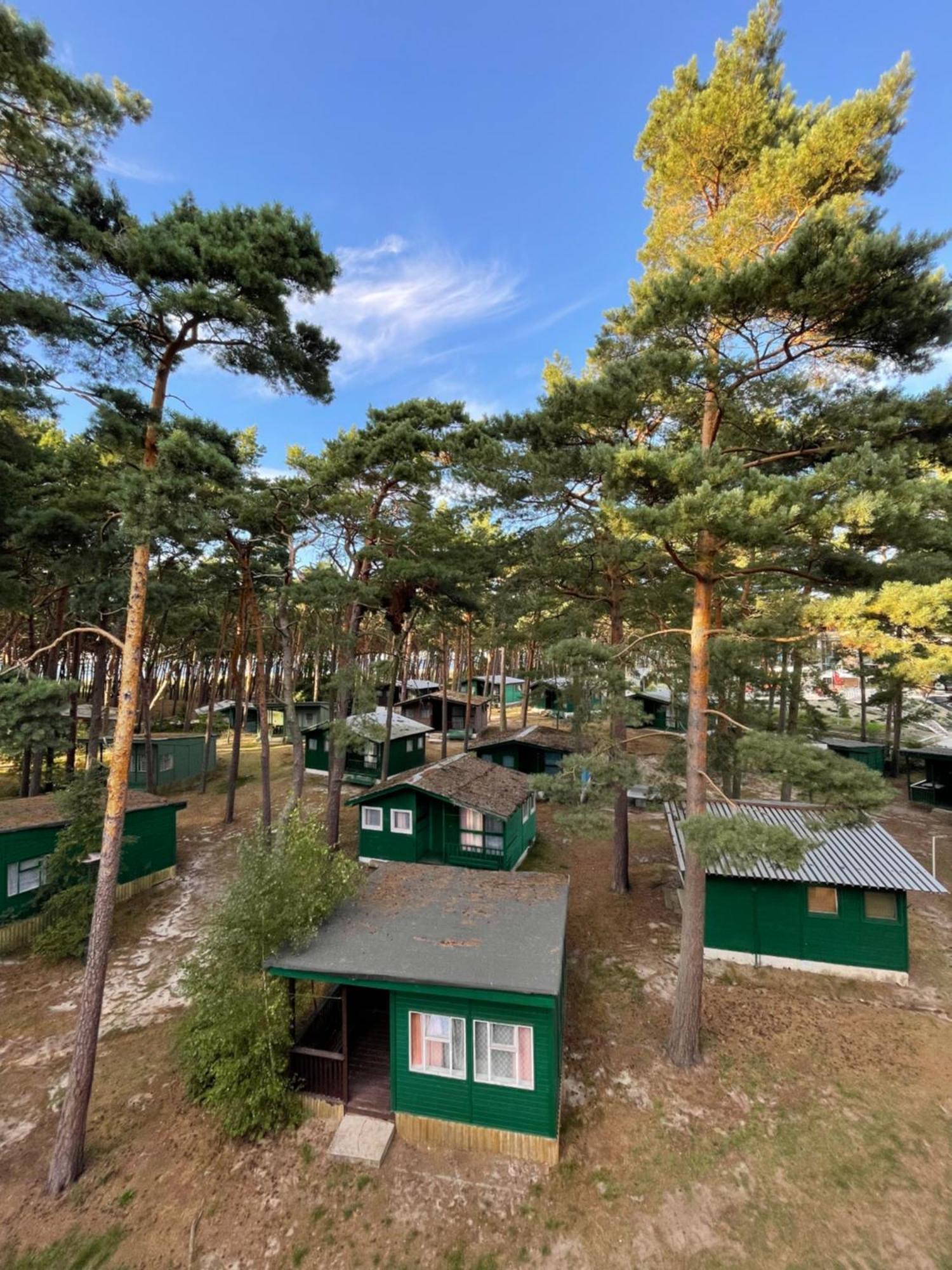 Domki Letniskowe Delfin Mrzezyno Exterior photo